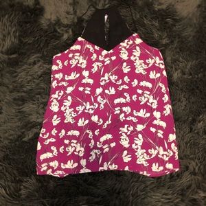 Express Sleeveless Top B17